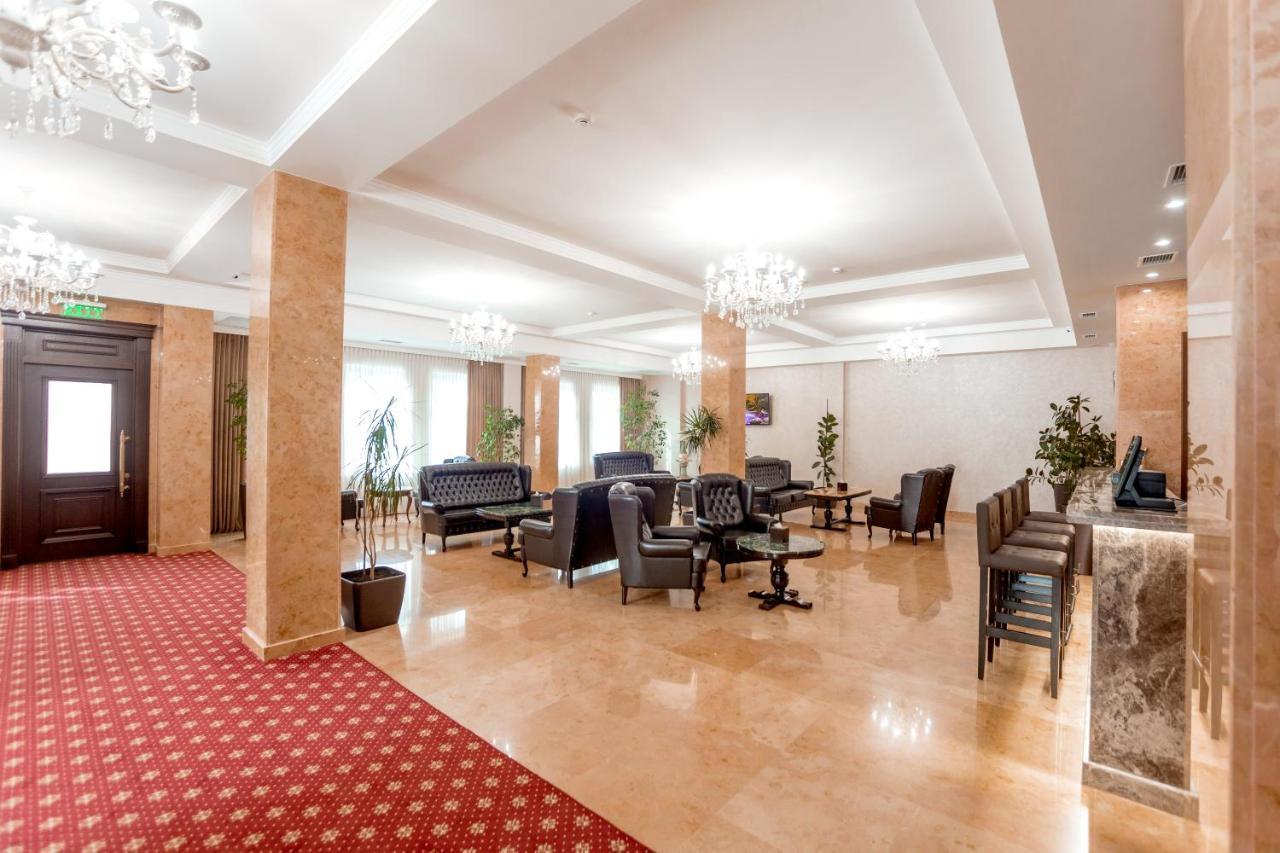 Ambassador Hotel Kisinyov Kültér fotó